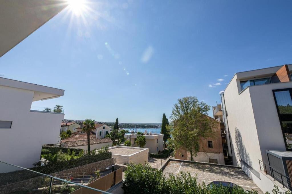 Apartments Marina Малинська Екстер'єр фото