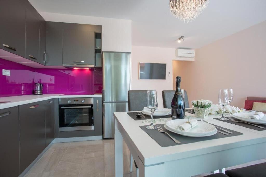 Apartments Marina Малинська Екстер'єр фото